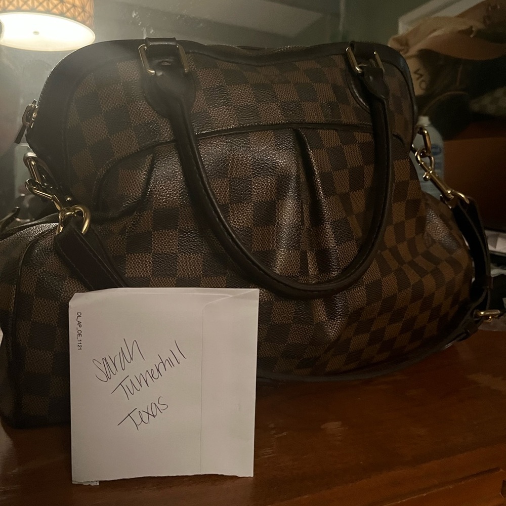 Damier Trevi Gm. Gently used condition